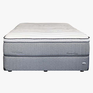 Beds 1: Enchanteur Plush