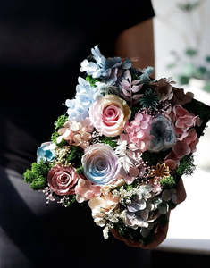 For Love: Harmonious Elegance Rose Flower Box