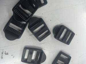 Bag Accessories: Ladder Locks Plastic Black 19mm