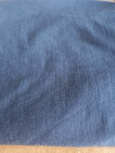 Steel 100% merino - 40cm remnant - small hole