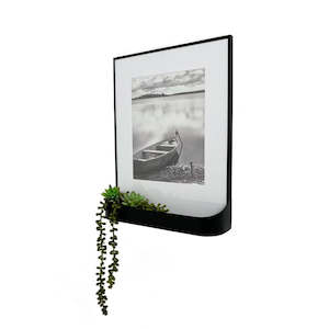 Matte Black Matinee Photo Frame
