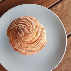 Products: CINNAMON CRUFFIN