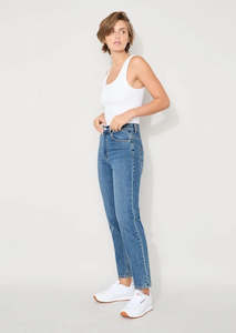 Jac and Mooki Essential weekend jeans