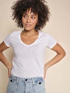 Sandys Picks: Mos Mosh Arden Organic V Tee