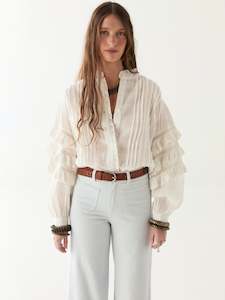 Maison Hotel: Maison Hotel Omara Blouse - Merengue Cuban Shiffli