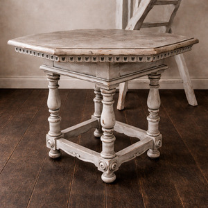 Late 19th Century Italian Antique Octagonal Table – Versatile Coffee or Side Table