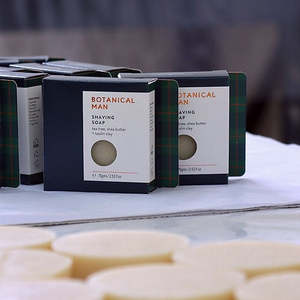 Beauty Body: Man Shaving Soap