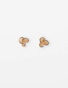 Jewellery: Epoxy Flower Earrings
