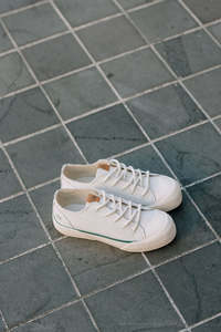 Accessories: Good News - Chunks - Off White