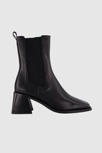 Footwear: Bronwyn - Magda - Black