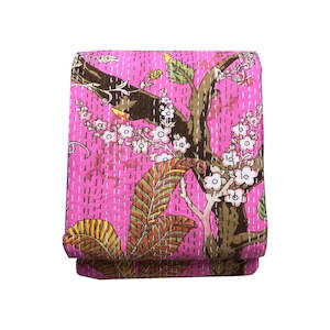 Cotton Bed Covers: Cotton Bed Cover in Fuchsia