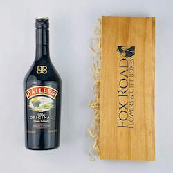 Spirits Liqueur Gift Baskets: Baileys Irish Cream Gift Box