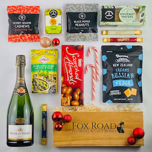 Gift Basket: Christmas Bubbles with Friends