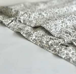 Cot Duvets: Evelyn Linen Cot Duvet