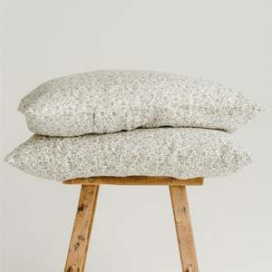 Evelyn Linen Pillowcases