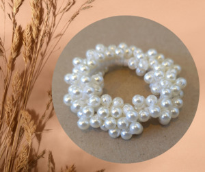 Rider Accessories: Pearl Scrunchie