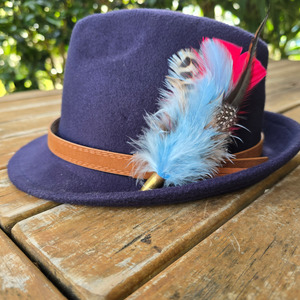 Hat Pins: Feather Hat Pin|Splash Of Red