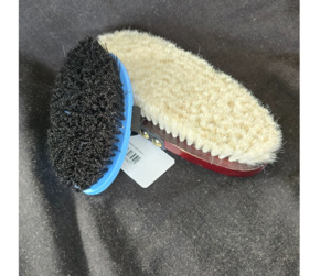 Equestrian Brushes: Grooming Set 4