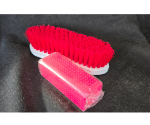 Equestrian Brushes: Grooming Set 3