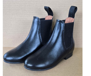 Foxwood: Child's Boots Black