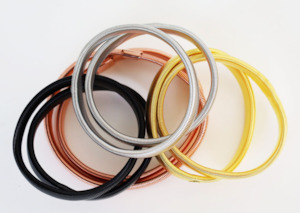 STRETCH METAL ARMBANDS - GOLD