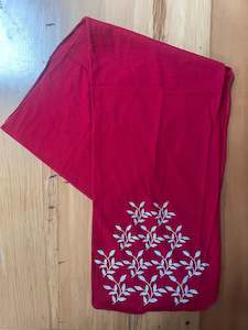 MERINO PRINTED SCARF - Red with Grey Leaves