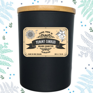 Frangipani Yummy Candle - black tumbler jar