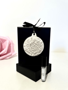 Products: Ceramic Disk & 10 mL Fragrance Concentrate - Fragranzi
