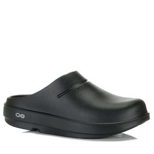 Unisex Sandals: Oofos OOclog Black