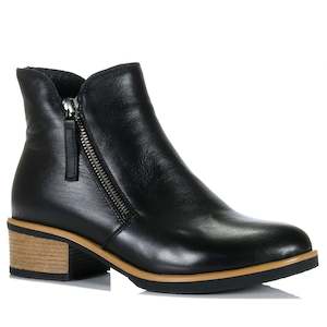 Womens Ankle Boots: Bresley Dolomite Black