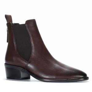 Womens Boots: EOS Ila Chestnut