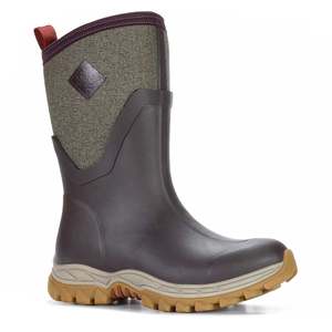 Womens Boots: Muck Boots Arctic Sport II