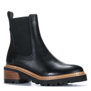 Womens Boots: EOS Linear