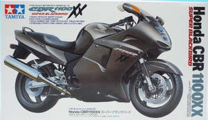 1 12 Motorcycles: Tamiya 1:12 Honda CBR 1100XX Super Blackbird