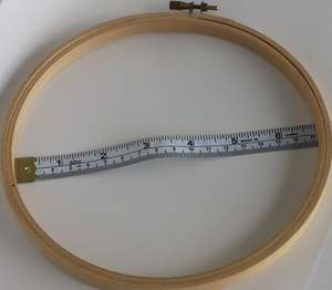 Make Mend: Embroidery Hoop