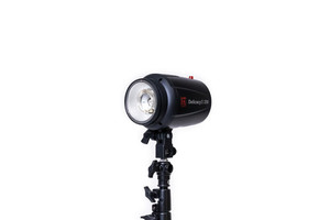 Compact Flash Delicacy II-250 + Softbox & Trigger included Fratelli Media