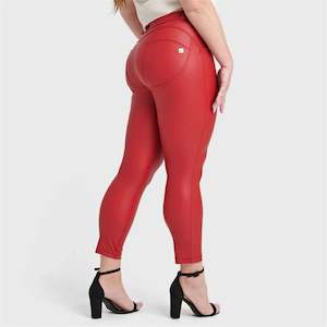 WRUP Curvy Faux Leather - High Waisted - 7/8 Length - Red