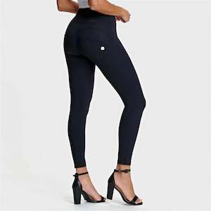 WRUP Diwo Pro - High Waisted - 7/8 Length - Black