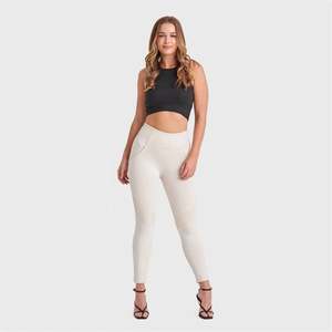 Bd60: WRUP Biker Fashion - High Waisted - 7/8 Length - Champagne
