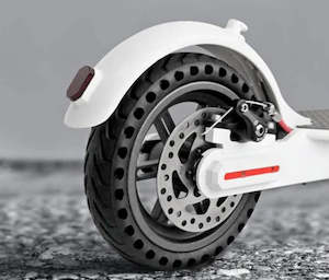 Xiaomi Service: Xiaomi solid or air tyre installed instore