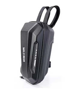 Accessories: WILD MAN 2L Front Bag