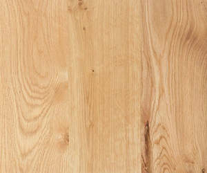 Solid Timber Flooring: Solid Timber, American Oak Feature Grade
