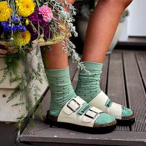 Socks Undies: Apple Crew Socks (2-12 years)