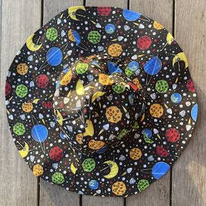 Space Sunhat (10 years plus)