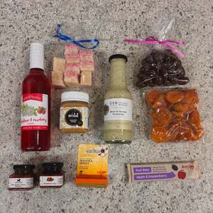 Deluxe Mothers Day gift pack