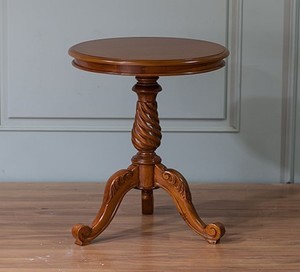 Living Room: single product