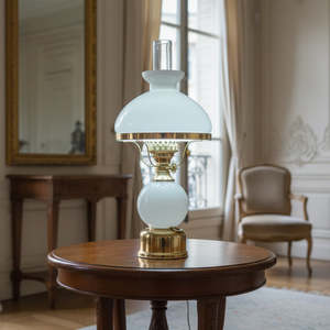 Decor: White Glass and Brass Table Lamp