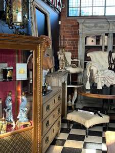 Shop Gorgeousness ~ 1