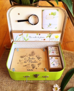 Moulin Roty | Botanist's Kit in Illustrated Carry Case | 'Le Jardin&ap&hellip;