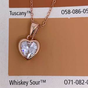 Cubic Zirconia: Rose-Gold Crystal Heart Necklace "Josie"